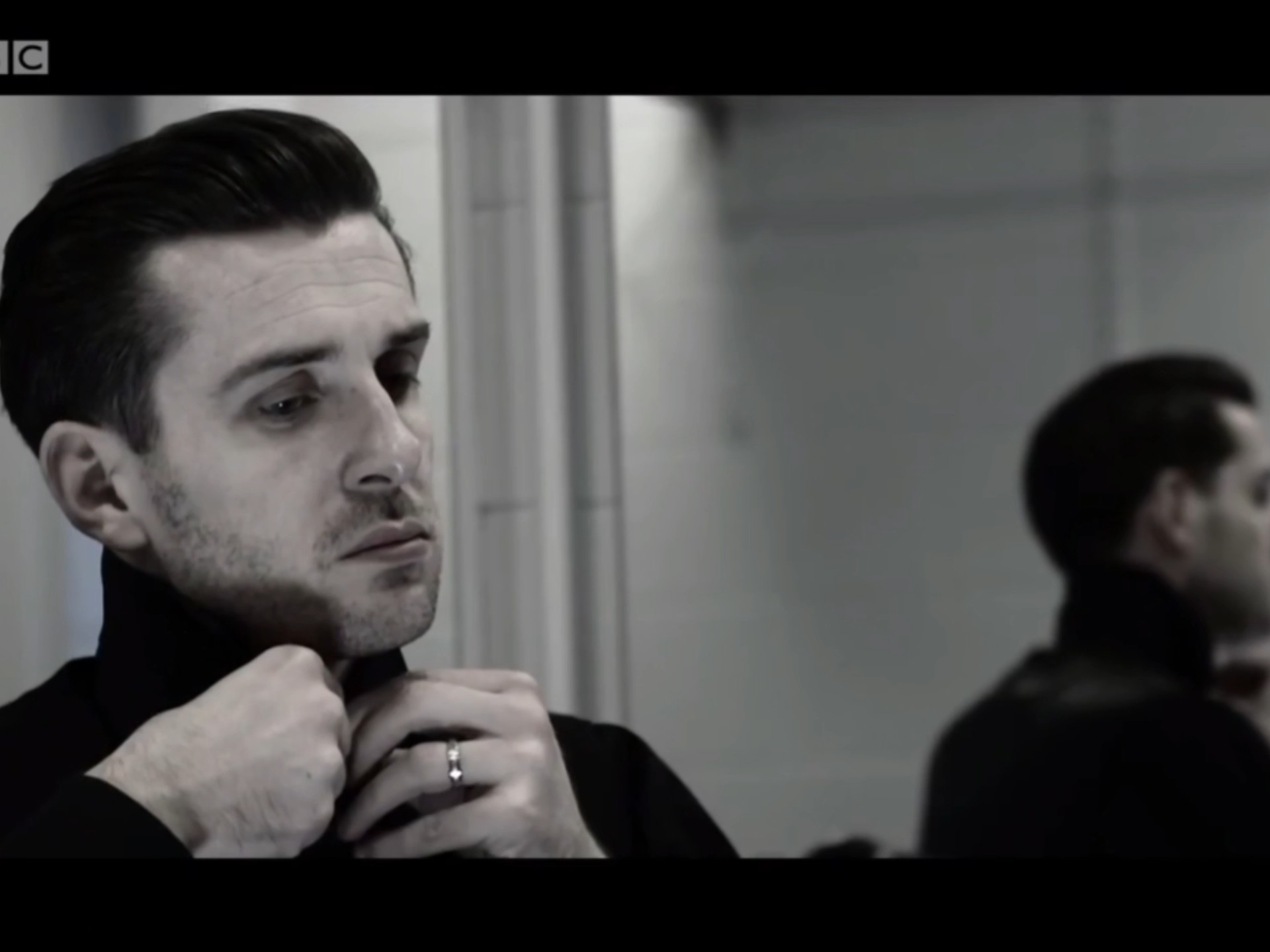 我们不妨看 我们不妨看