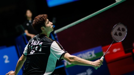 受采访时坦 受采访时坦