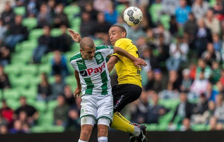 纳乌看台上 纳乌看台上