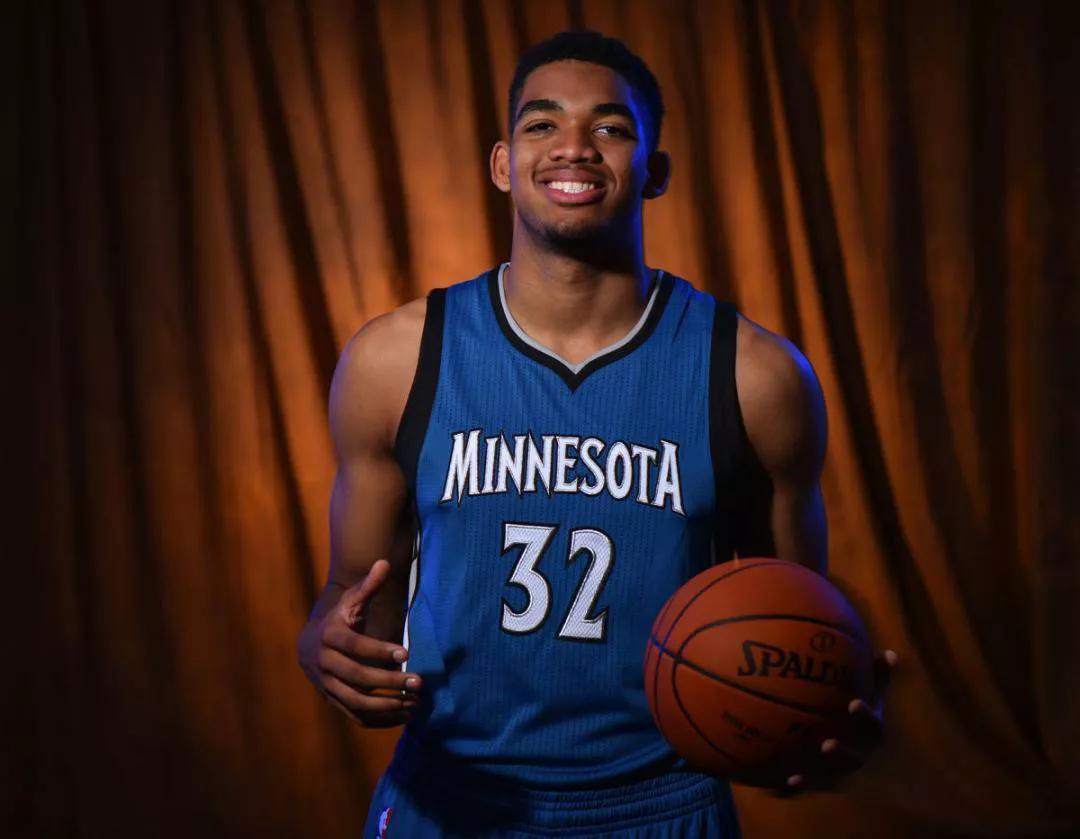 列夫的参与 列夫的参与